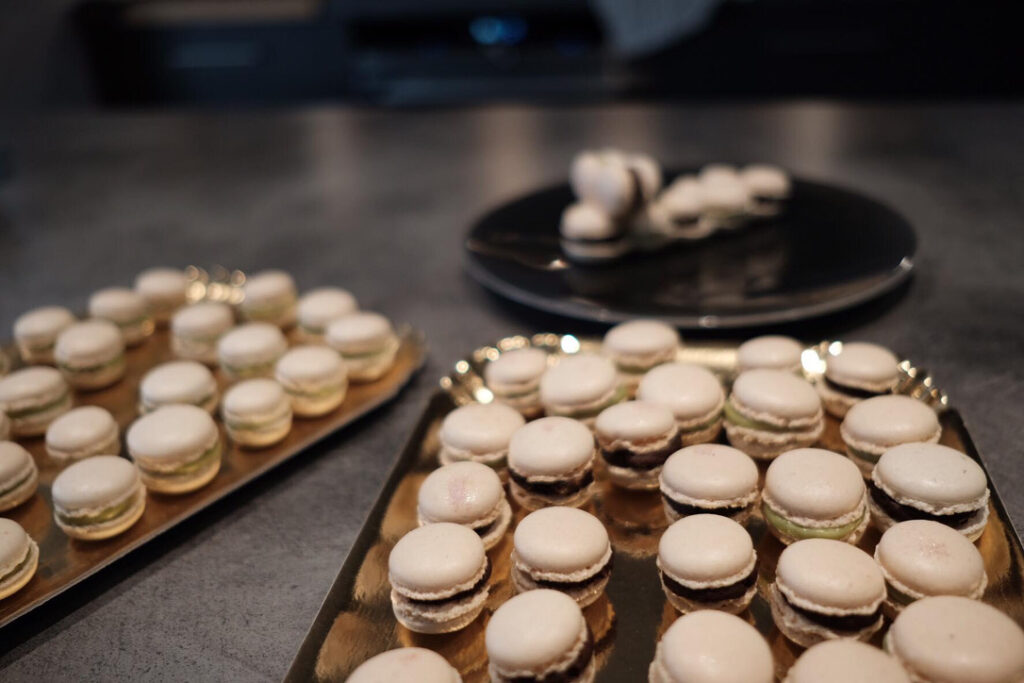 plateau-macarons